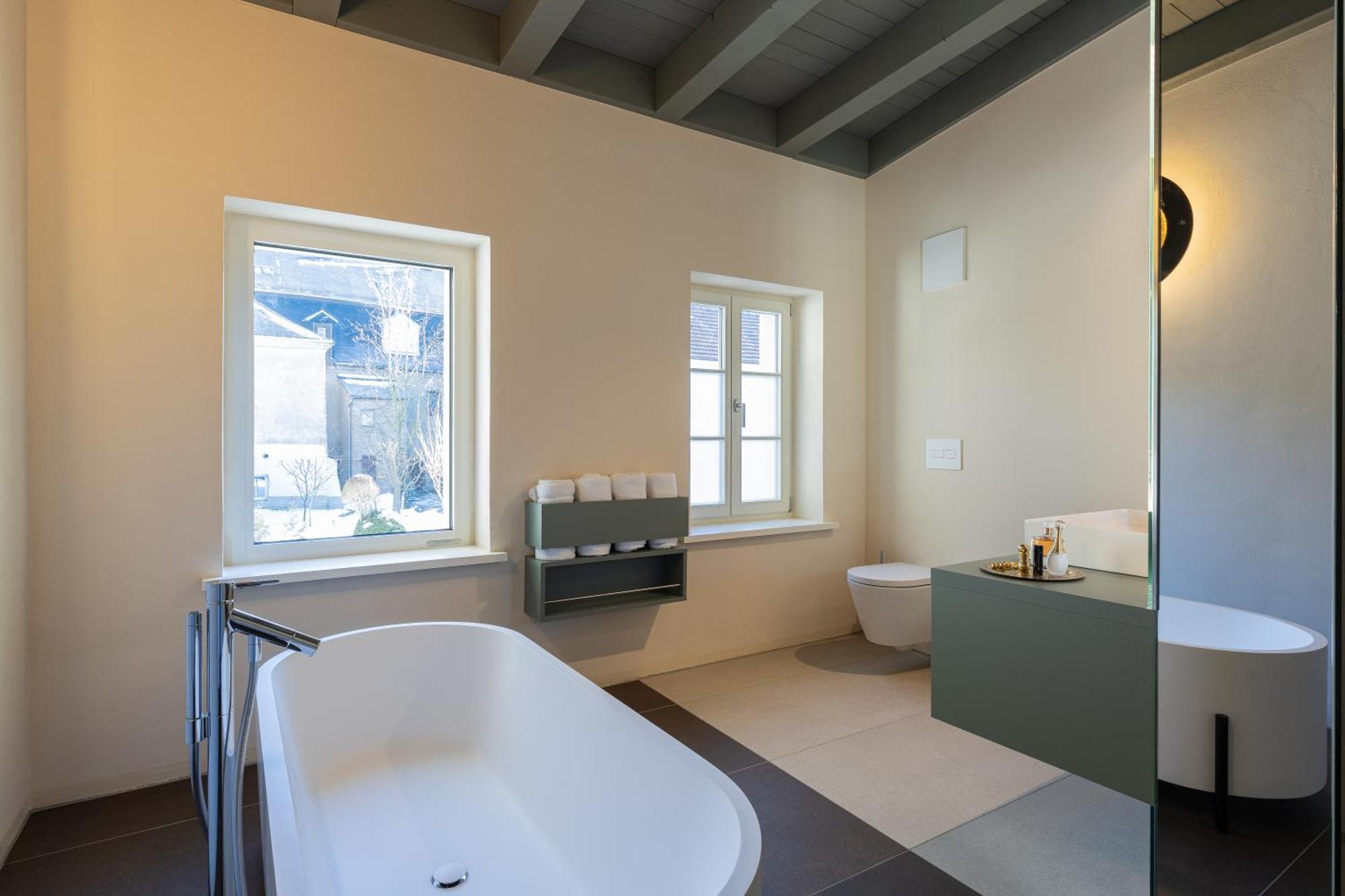 Boutique Hotel Gruener Zweig Schlettau Ngoại thất bức ảnh