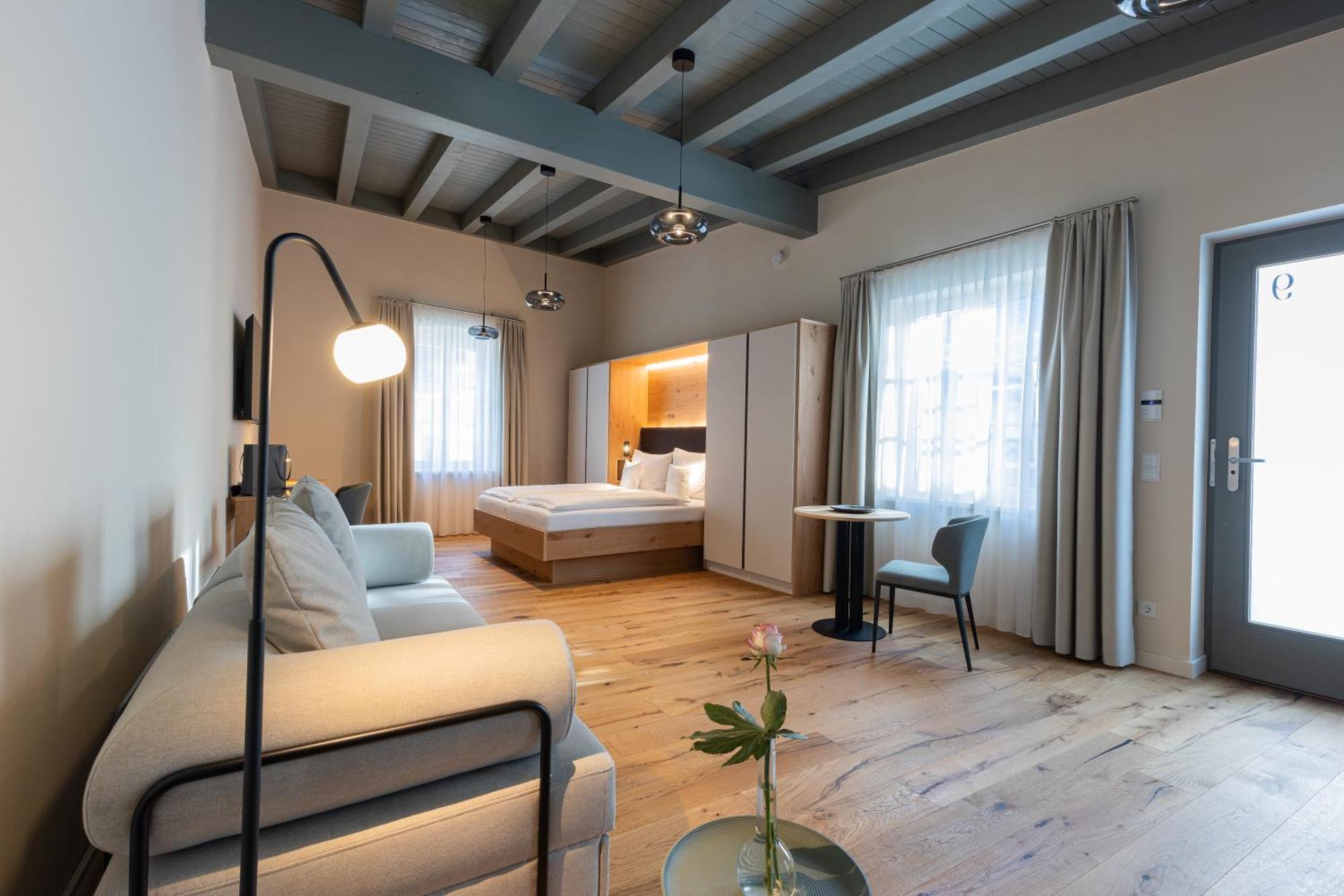 Boutique Hotel Gruener Zweig Schlettau Ngoại thất bức ảnh