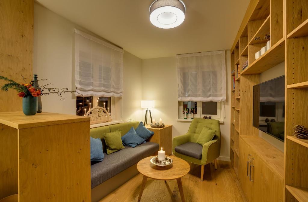 Boutique Hotel Gruener Zweig Schlettau Ngoại thất bức ảnh